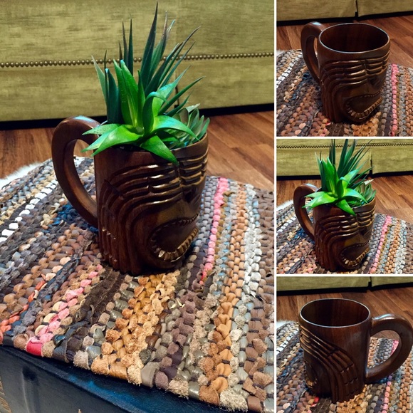 SOLD π¦2/$10 3/$15 4/$18 5/$20 Wood Tiki Mug